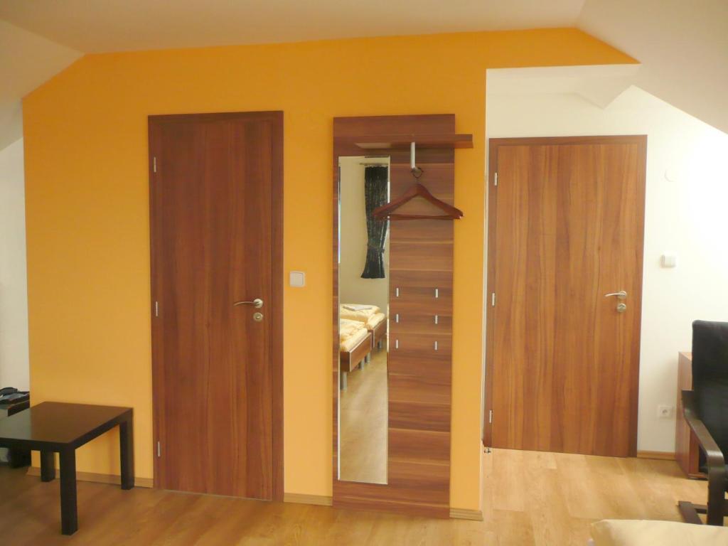 Ami Penzion Brno Rum bild